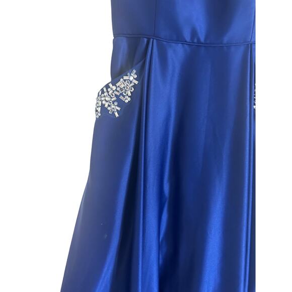 Blondie Nites by Stacy Sklar Women's Prom Gown 7 Strappy Embellished Royal Blue - Picture 8 of 16